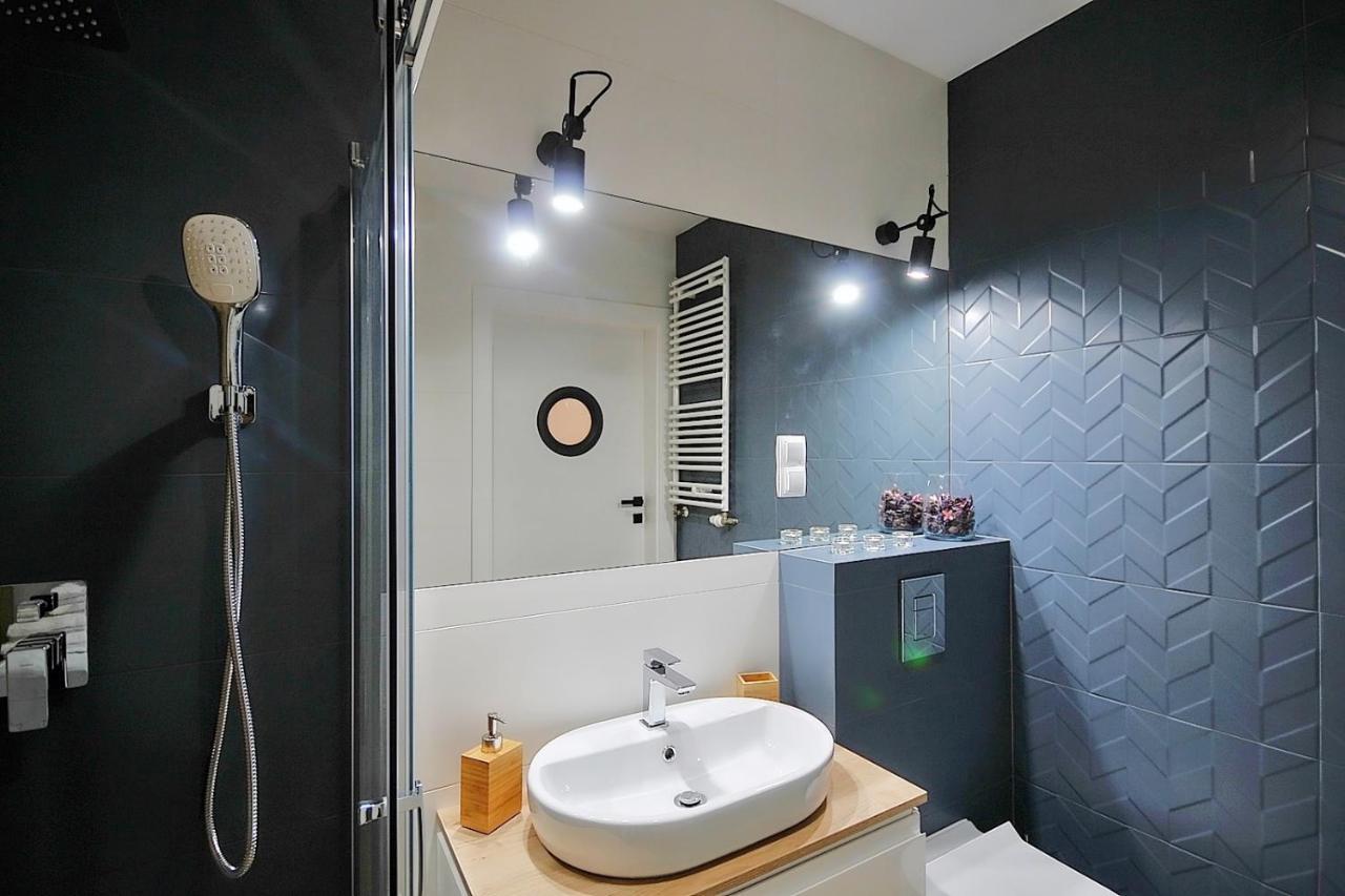 Apartament Andar Z Miejscem Parkingowym Kolobrzeg Exterior photo