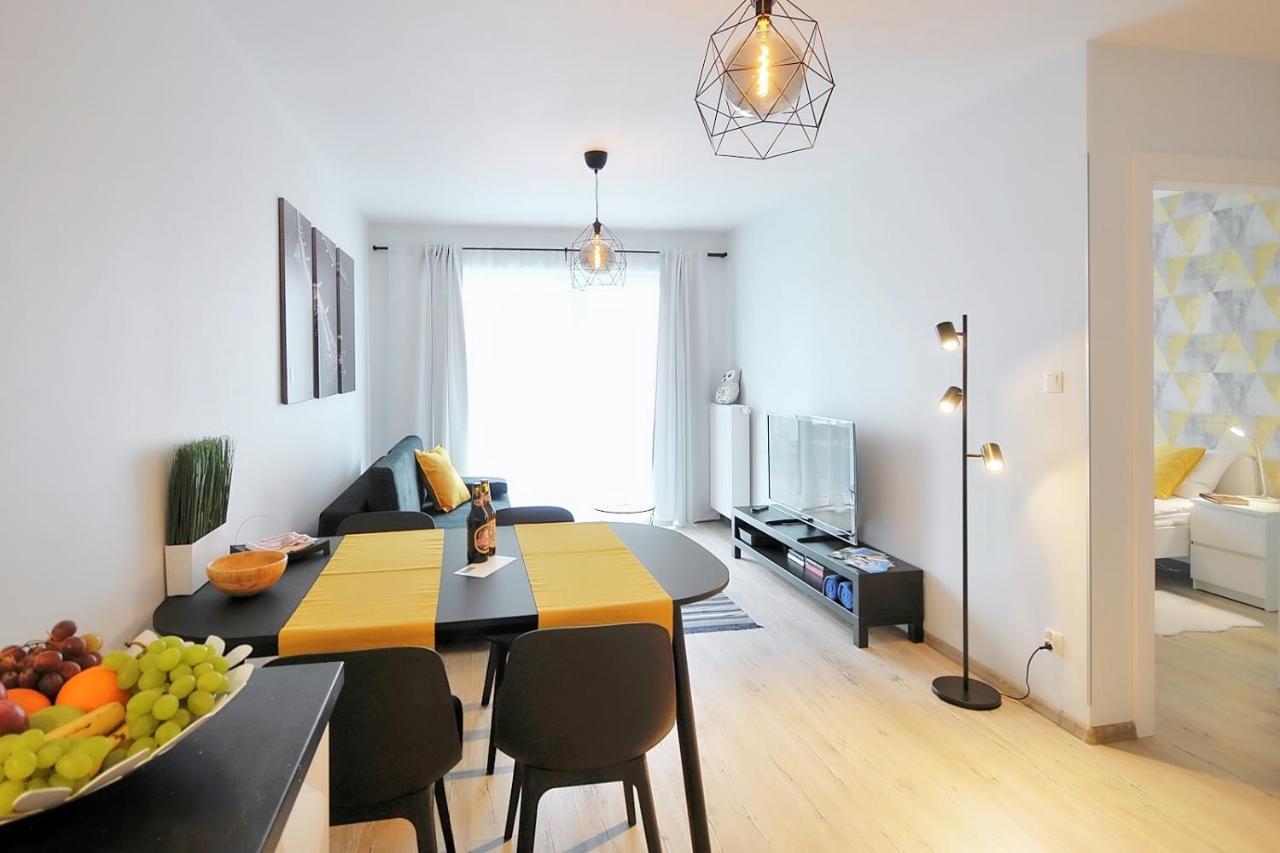 Apartament Andar Z Miejscem Parkingowym Kolobrzeg Exterior photo